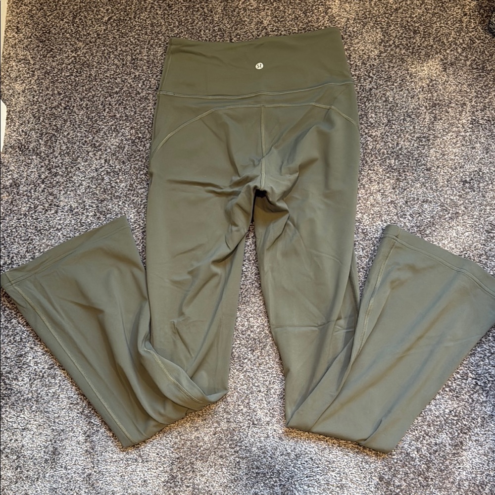 Lululemon groove pant super high rise flare legging